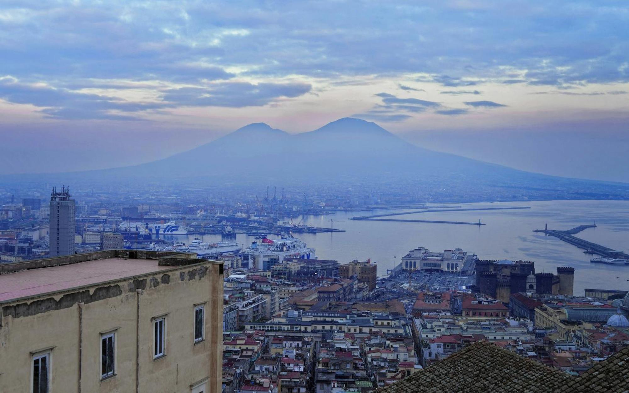 Home Smart Rent Appartamento Nei Pressi Di Via Toledo 2 Camere Da Letto Naples Extérieur photo