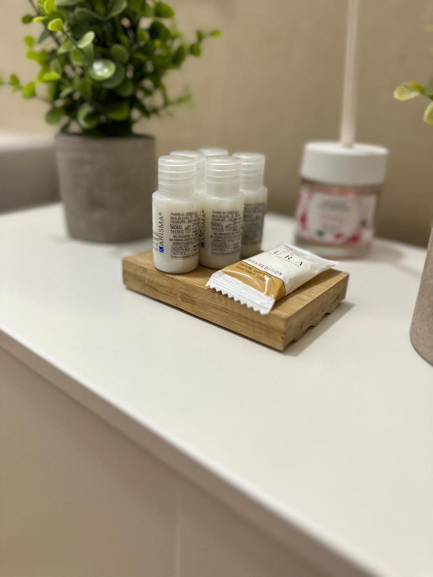 Home Smart Rent Appartamento Nei Pressi Di Via Toledo 2 Camere Da Letto Naples Extérieur photo